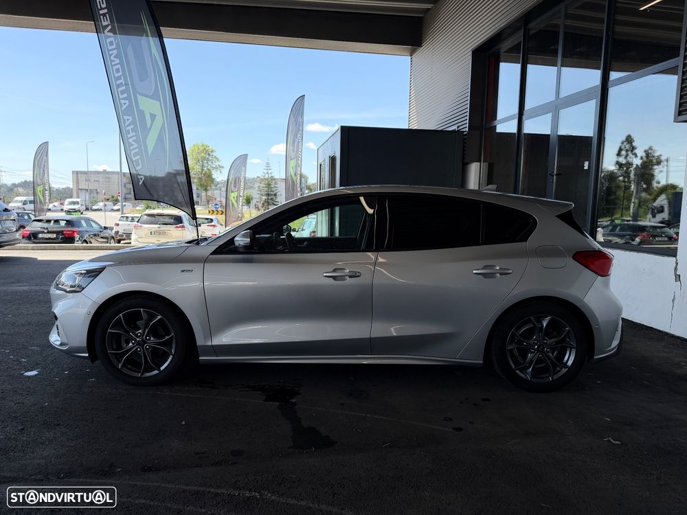 Ford Focus 1.5 TDCi ECOBlue ST-Line - 9