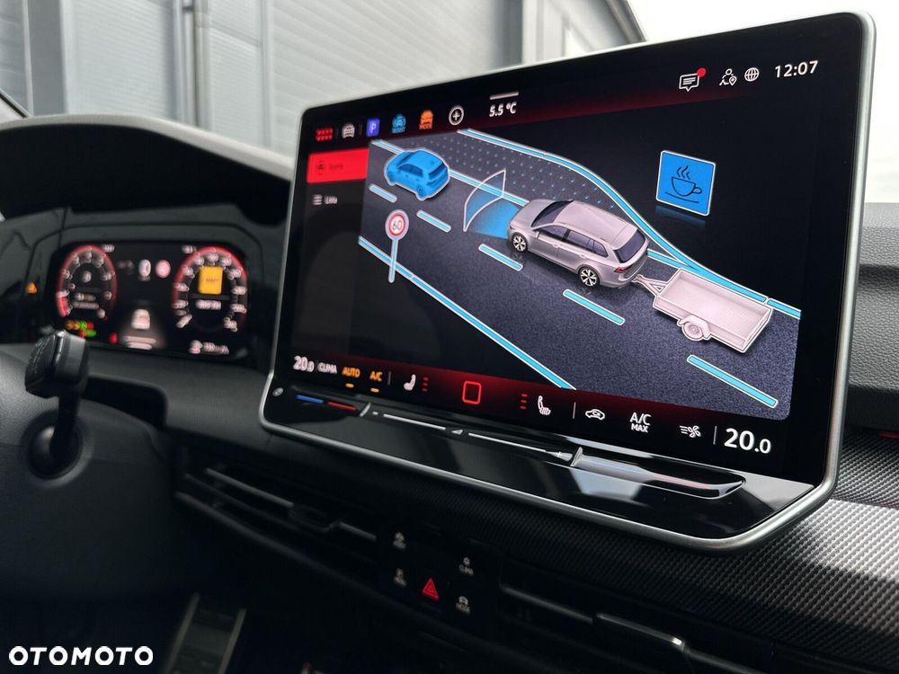 Volkswagen Golf Variant - 34