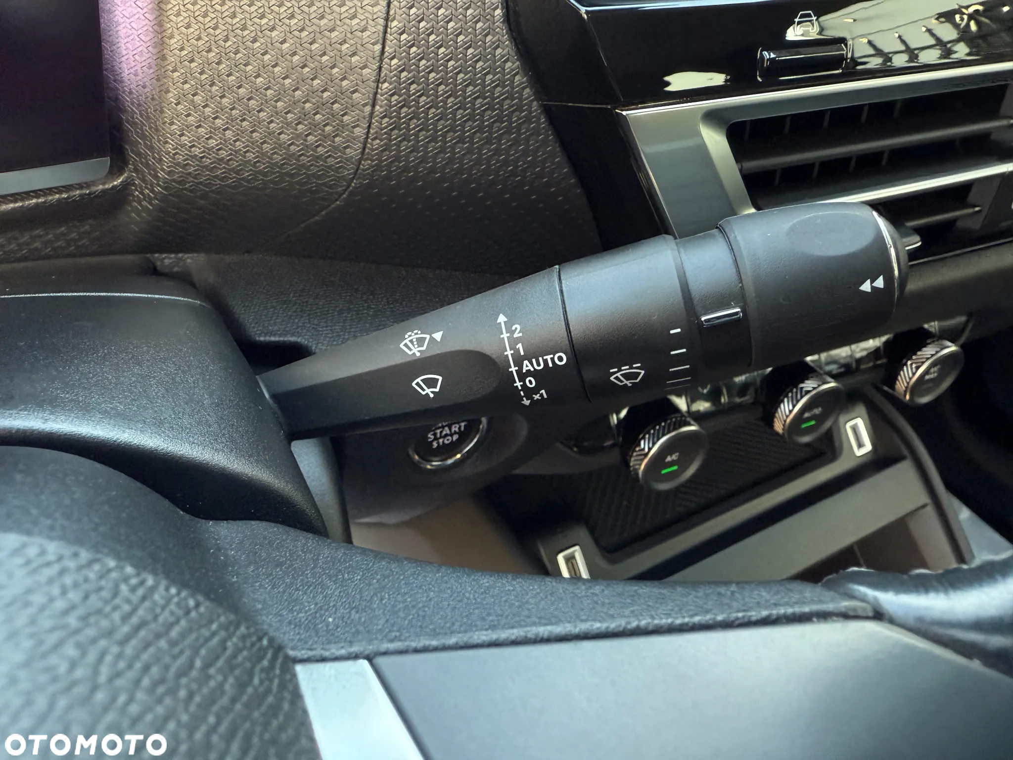 Citroën C4 1.5 BlueHDi Shine S&S - 26