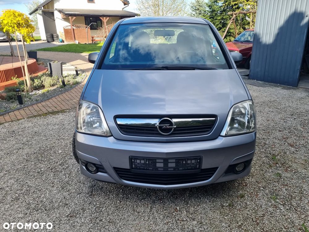 Opel Meriva 1.6 16V Easytronic Cosmo - 3