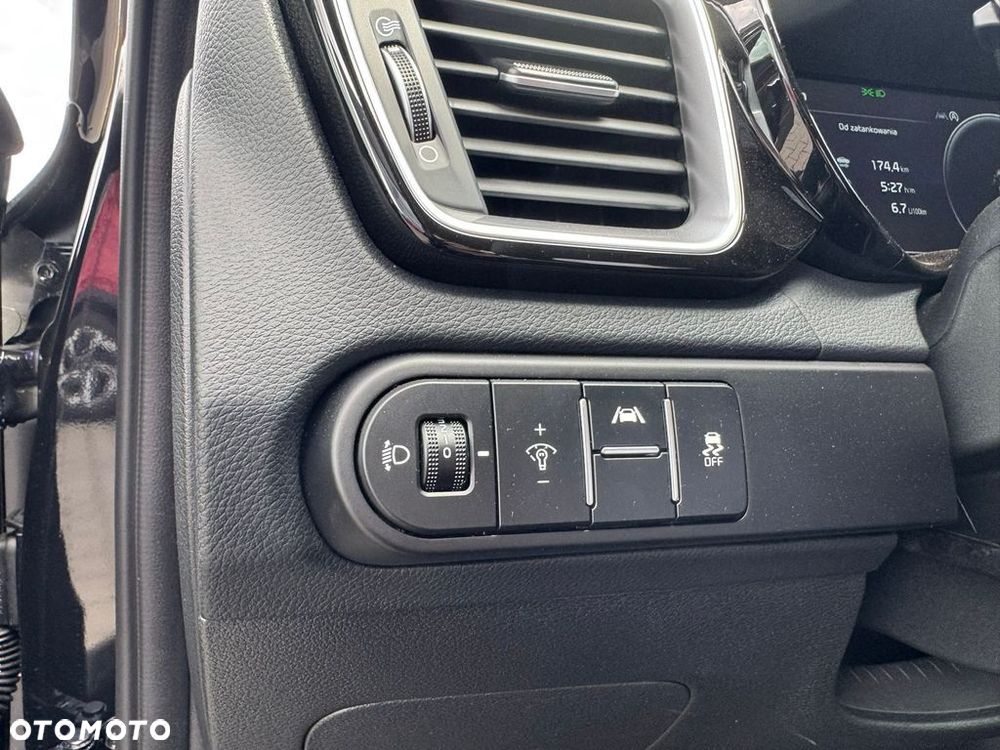 Kia XCeed 1.5 T-GDI Business Line DCT - 10