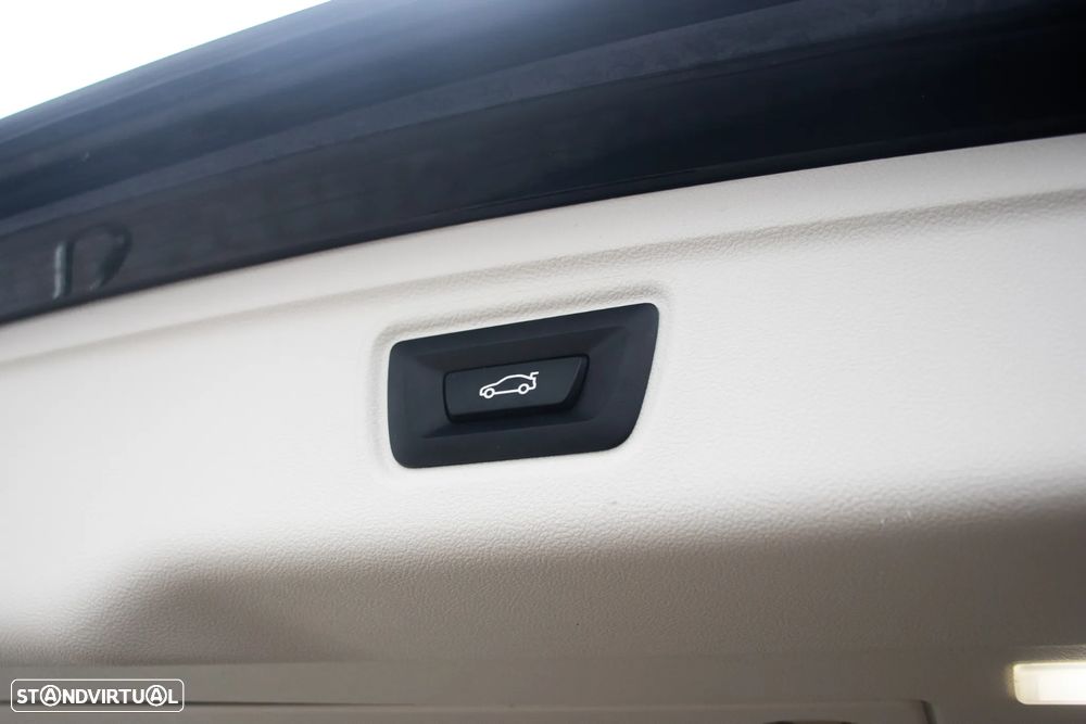 BMW 330 e Line Sport Auto - 16