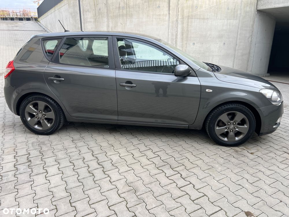 Kia Ceed 1.4 CVVT ISG Vision - 5