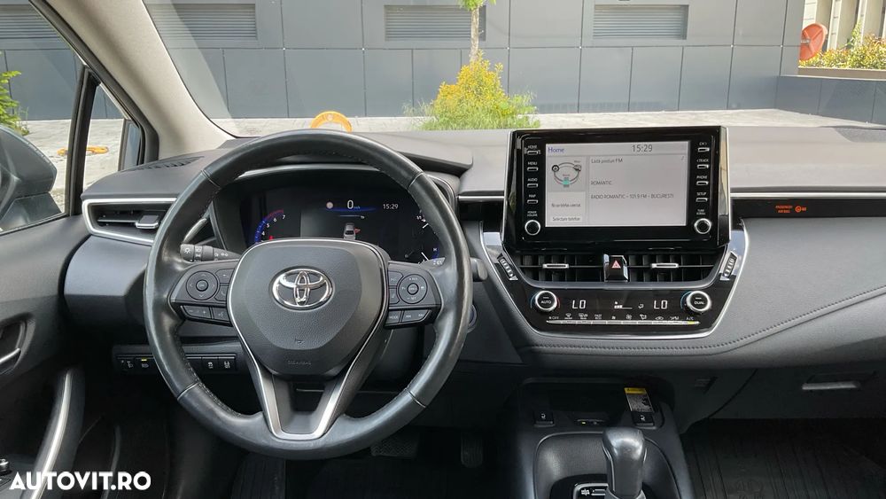 Toyota Corolla 1.8 HSD Dynamic - 19