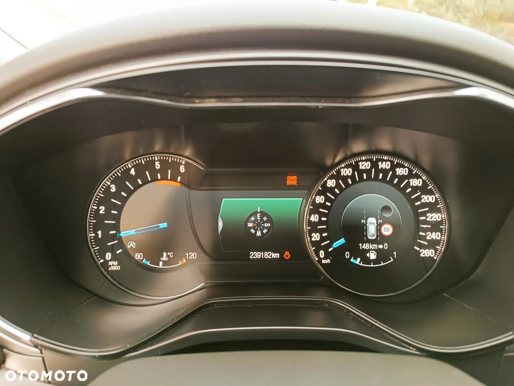 Ford Mondeo Turnier 2.0 TDCi Start-Stopp Vignale - 27