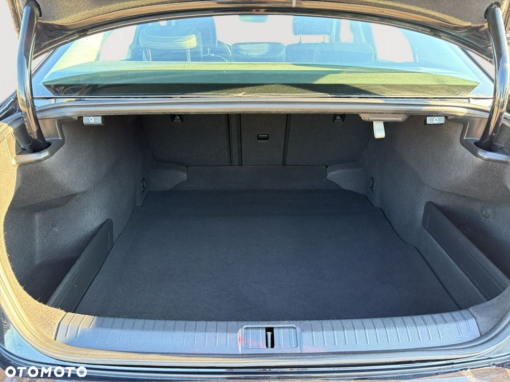 Volkswagen Passat 1.5 TSI EVO Elegance DSG - 30