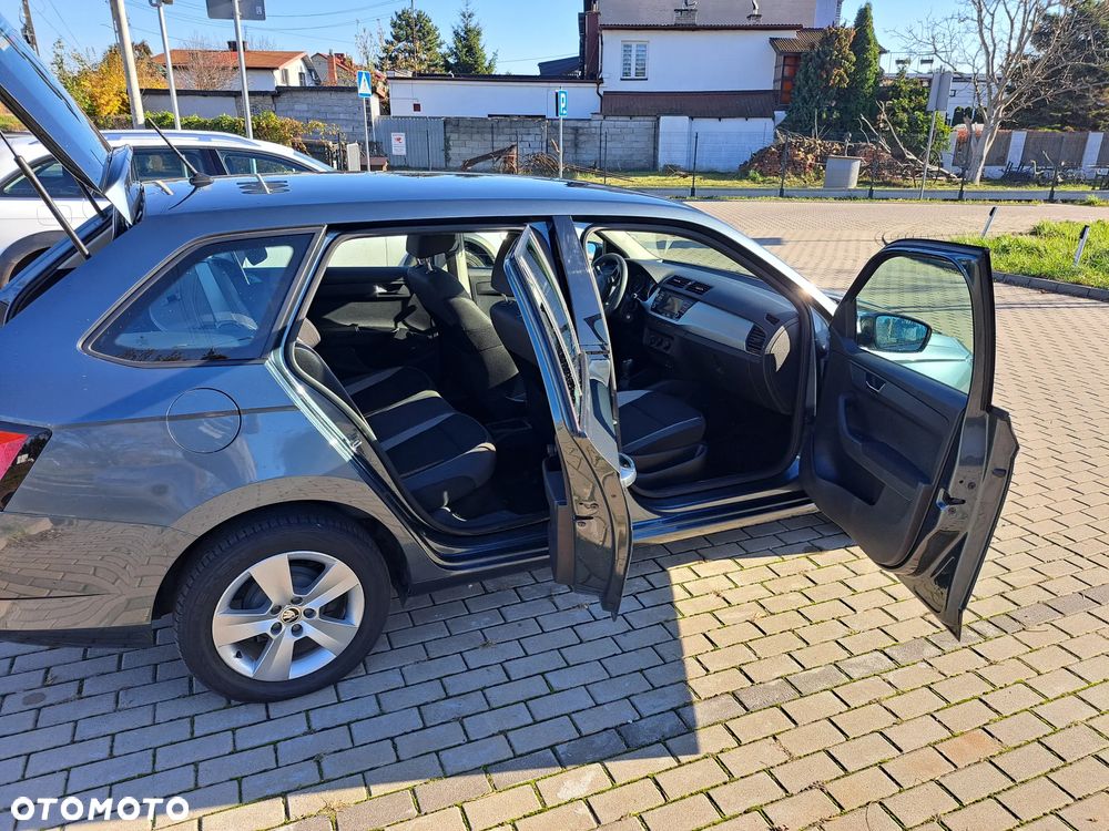 Skoda Fabia 1.0 TSI Ambition - 12