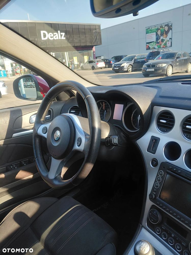 Alfa Romeo 159 2.2JTS Distinctive - 14