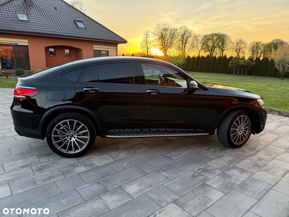 Mercedes-Benz GLC 300 d 4Matic 9G-TRONIC AMG Line - 7