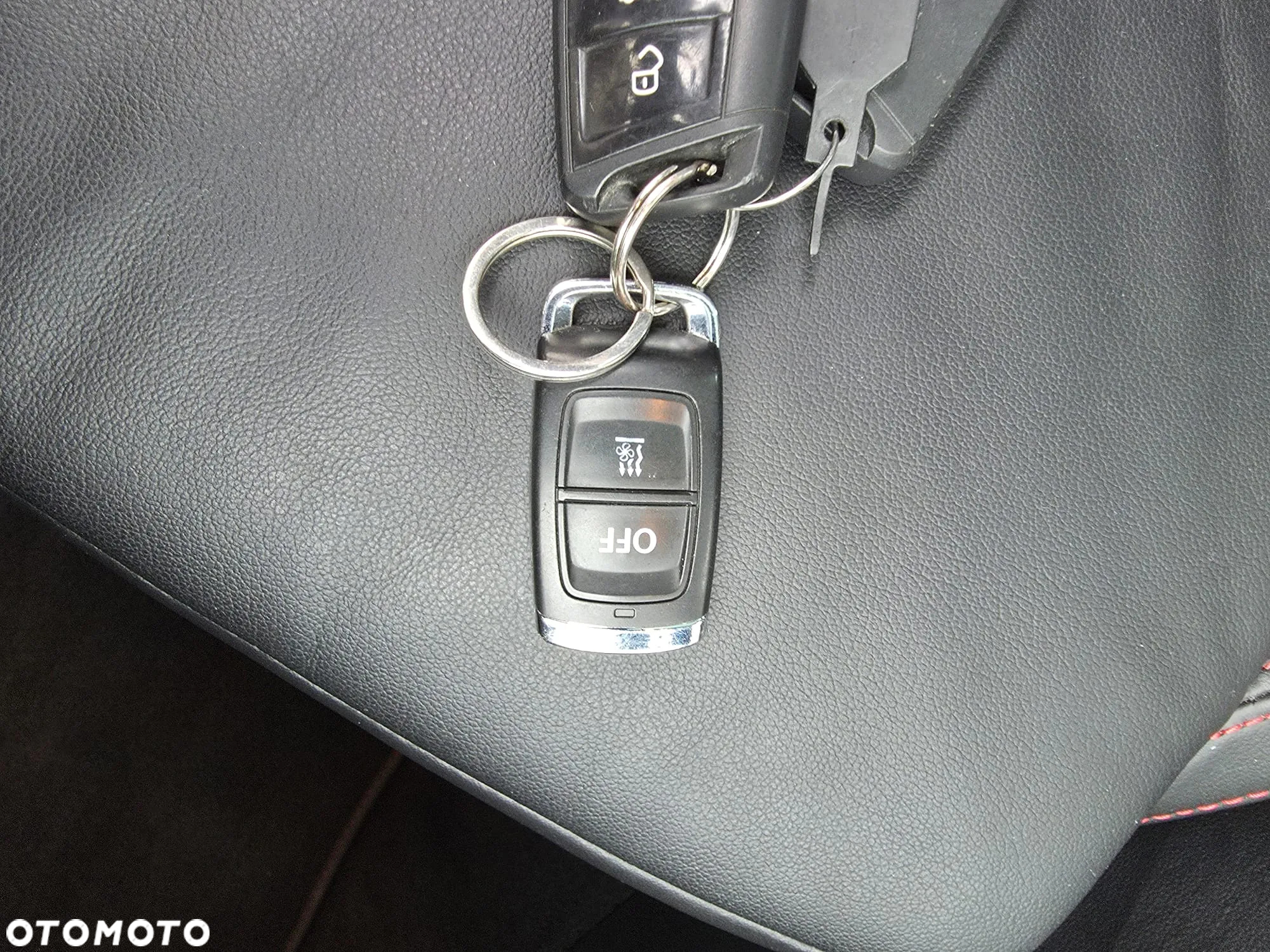 Skoda Octavia Combi 2.0 TDI (Green tec) DSG RS - 36