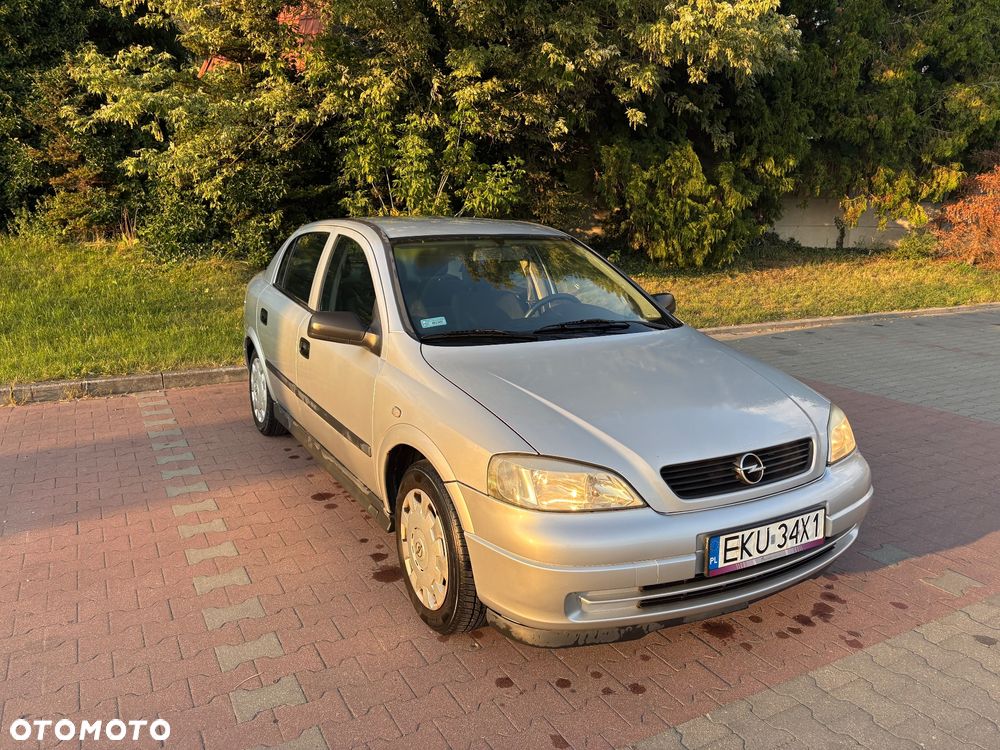 Opel Astra 1.4 Start - 2