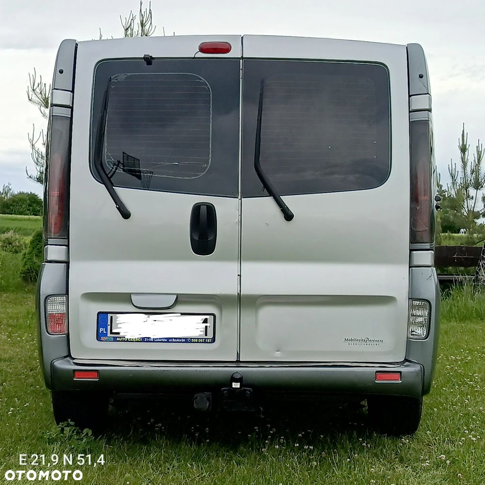 Renault Trafic - 13