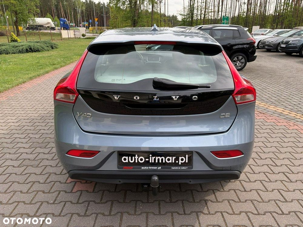 Volvo V40 D2 Momentum - 7