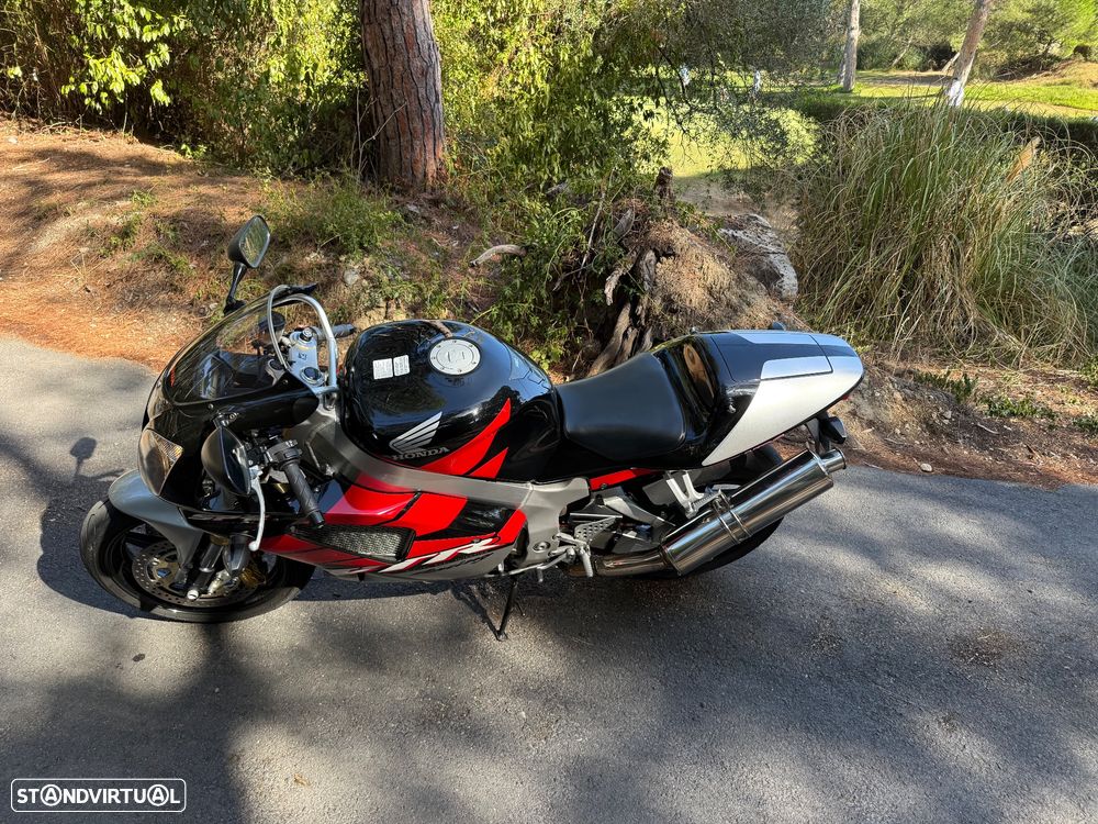 Honda VTR 1000 Sp2 - 3