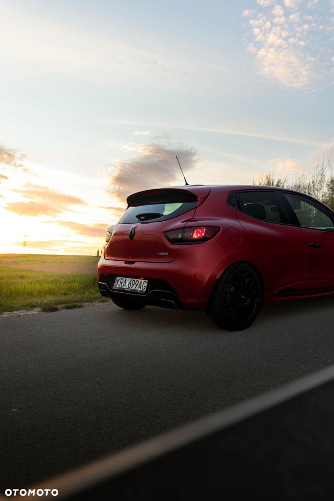 Renault Clio 1.6 R.S 200 EDC - 4