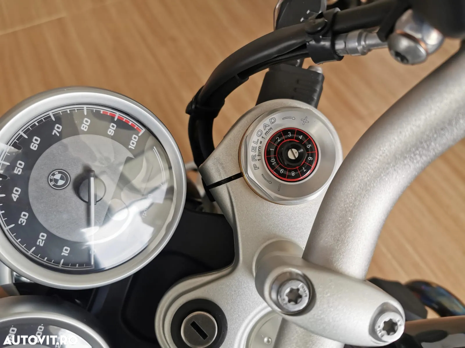 BMW R nineT - 13