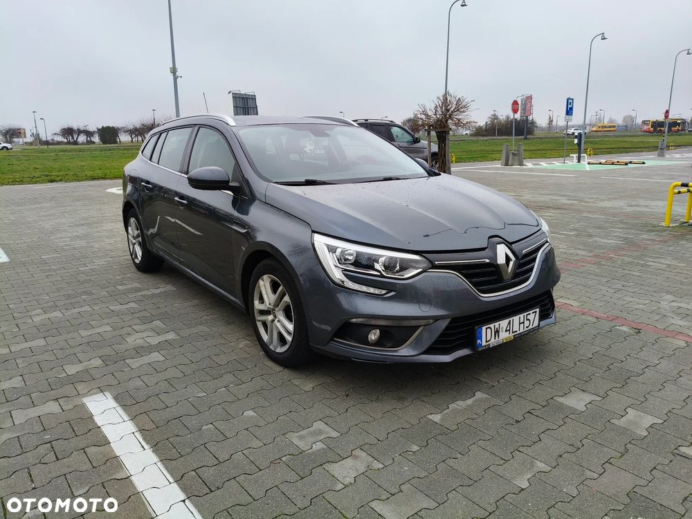 Renault Megane 1.5 Blue dCi Business - 7