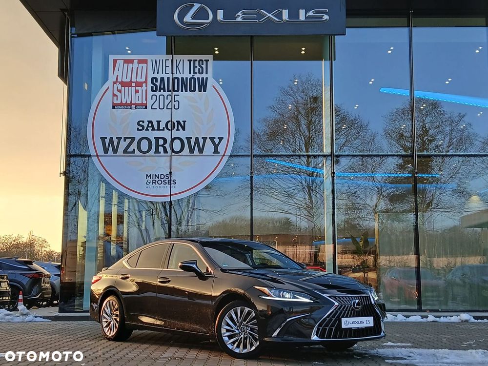 Lexus ES 300h Business Edition - 1