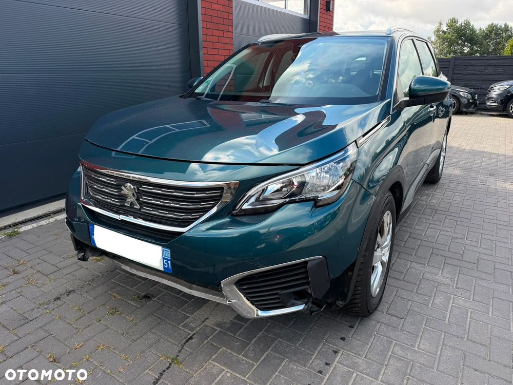 Peugeot 5008 - 22