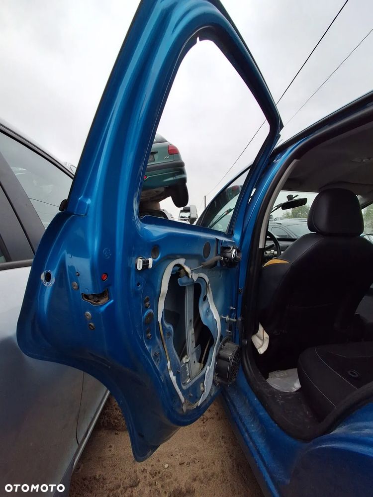 Citroen C3 II 09 Drzwi lewy tyl KYW - 4