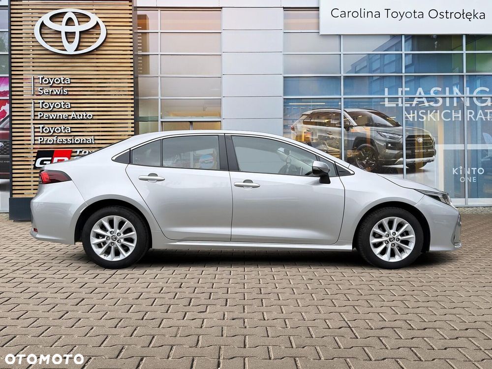 Toyota Corolla - 5