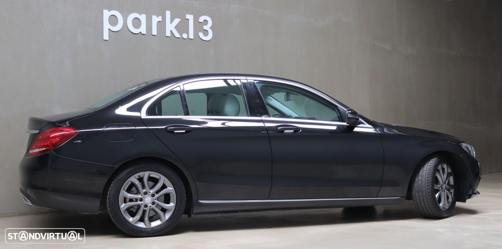 Mercedes-Benz C 300 de Avantgarde - 4
