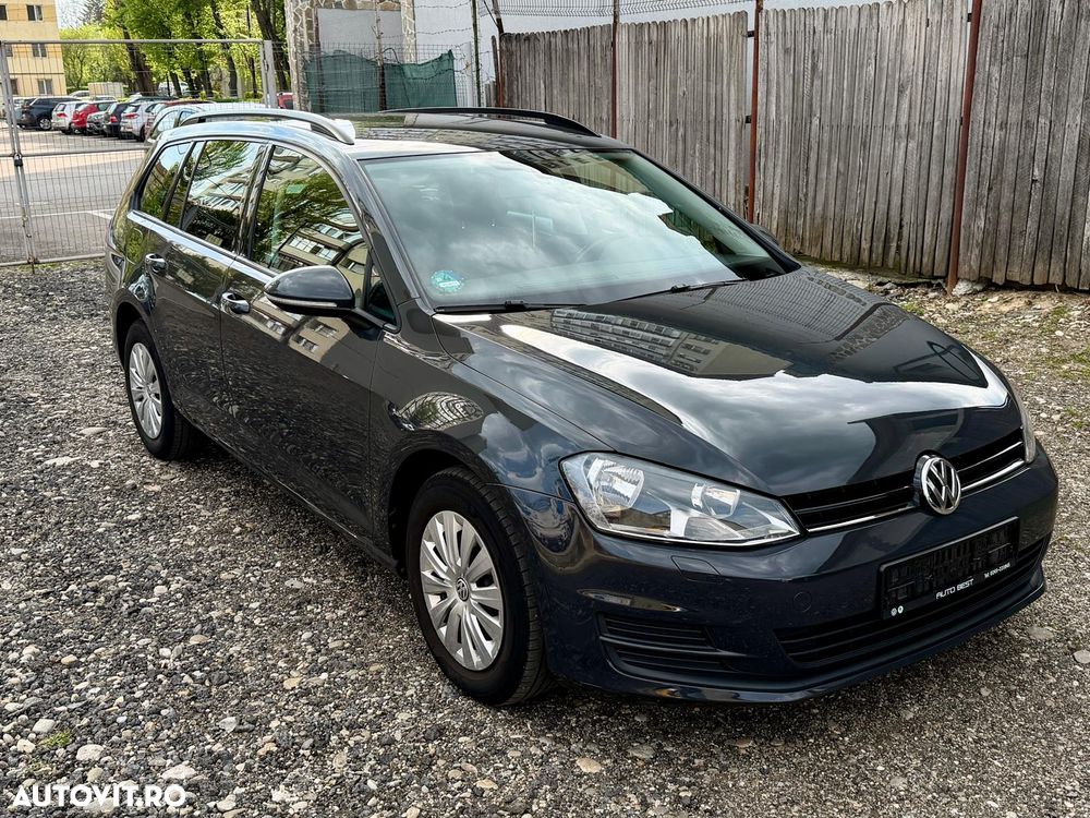 Volkswagen Golf 1.6 TDI BlueMotion Technology Comfortline - 13
