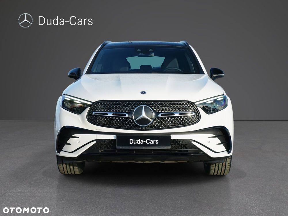 Mercedes-Benz GLC - 4