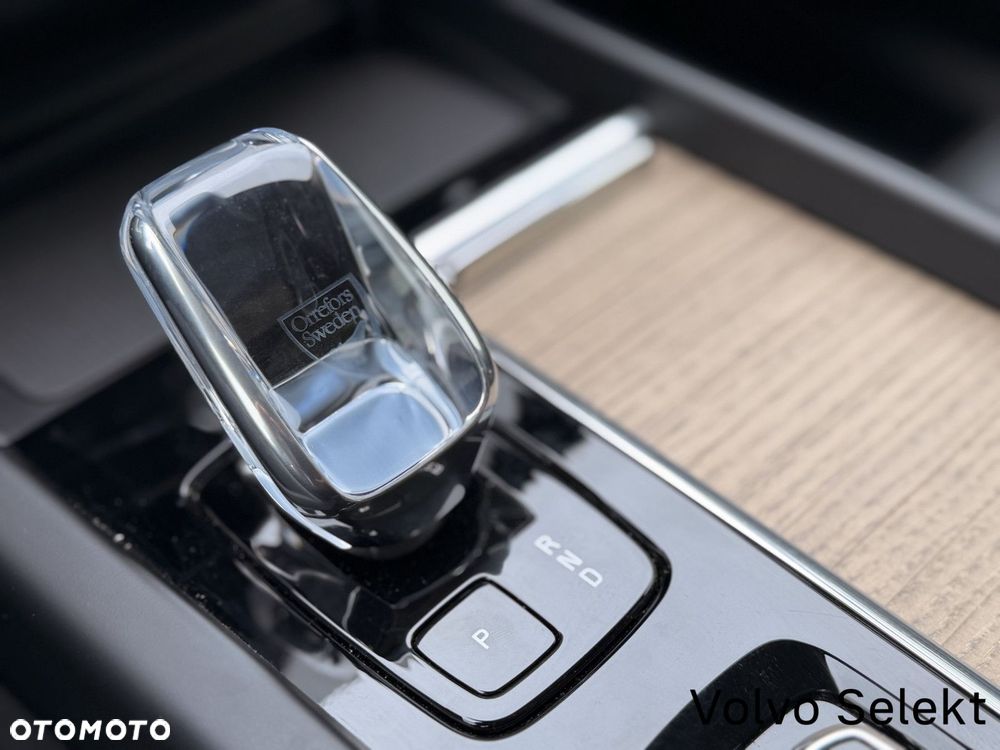 Volvo XC 60 - 25