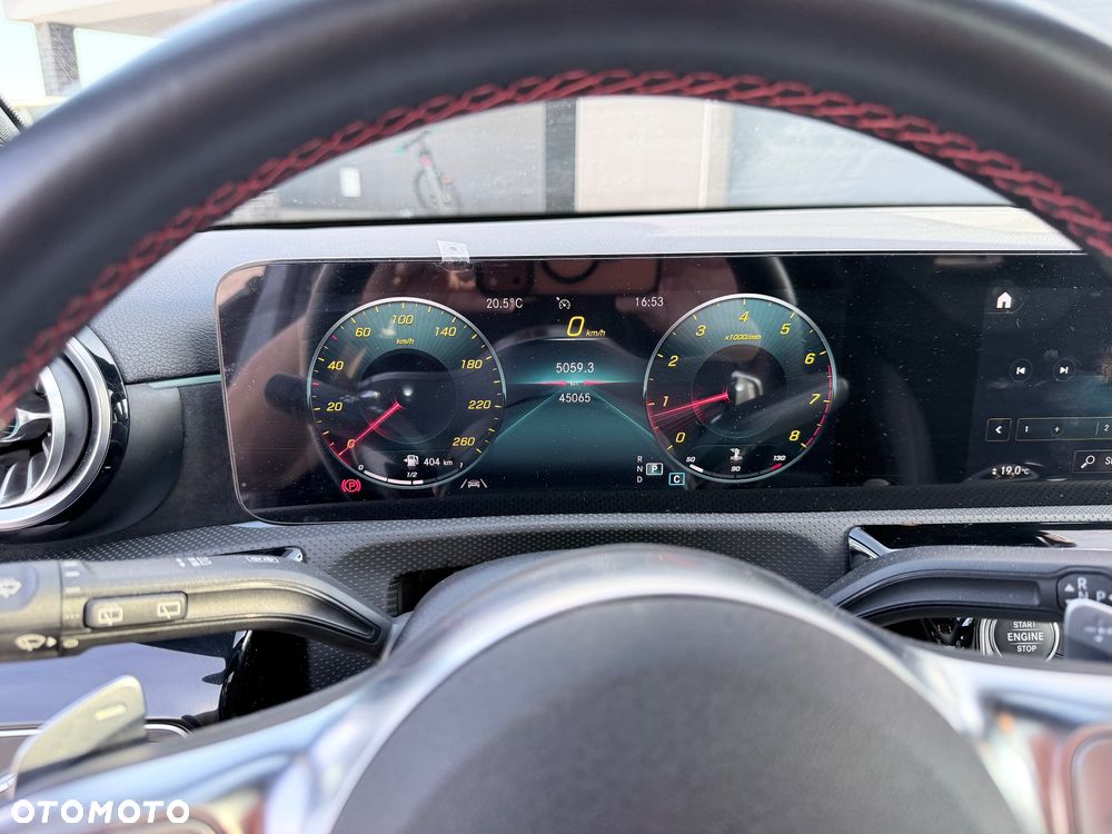 Mercedes-Benz Klasa A 250 4-Matic AMG Line 7G-DCT - 14