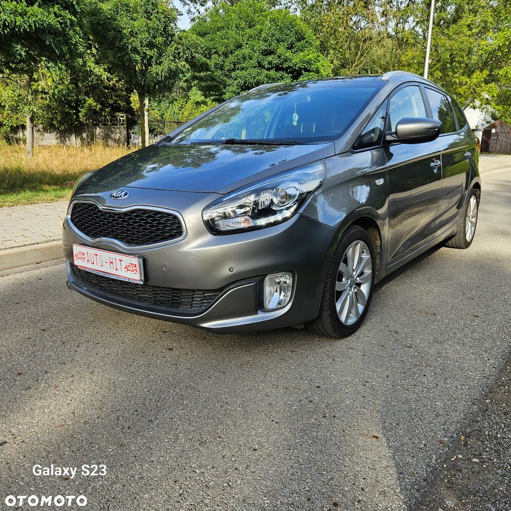 Kia Carens 1.7 CRDi 141 Dream Team Edition