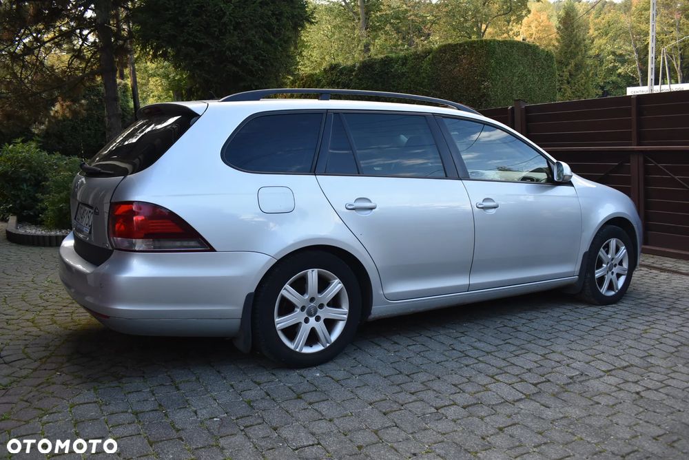 Volkswagen Golf - 3