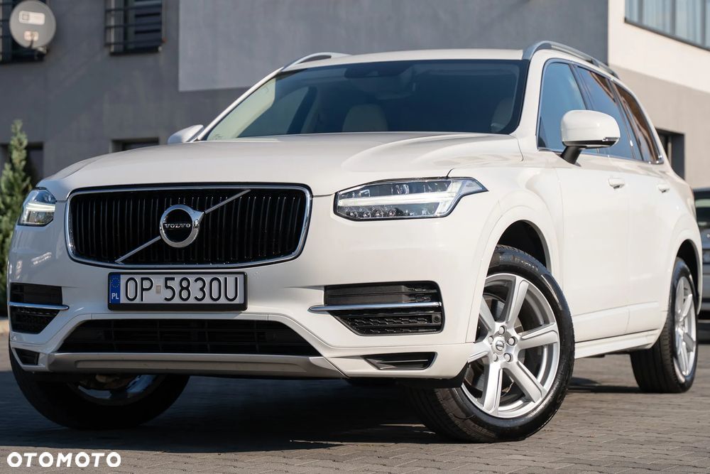 Volvo XC 90 B5 D AWD Geartronic Momentum - 2