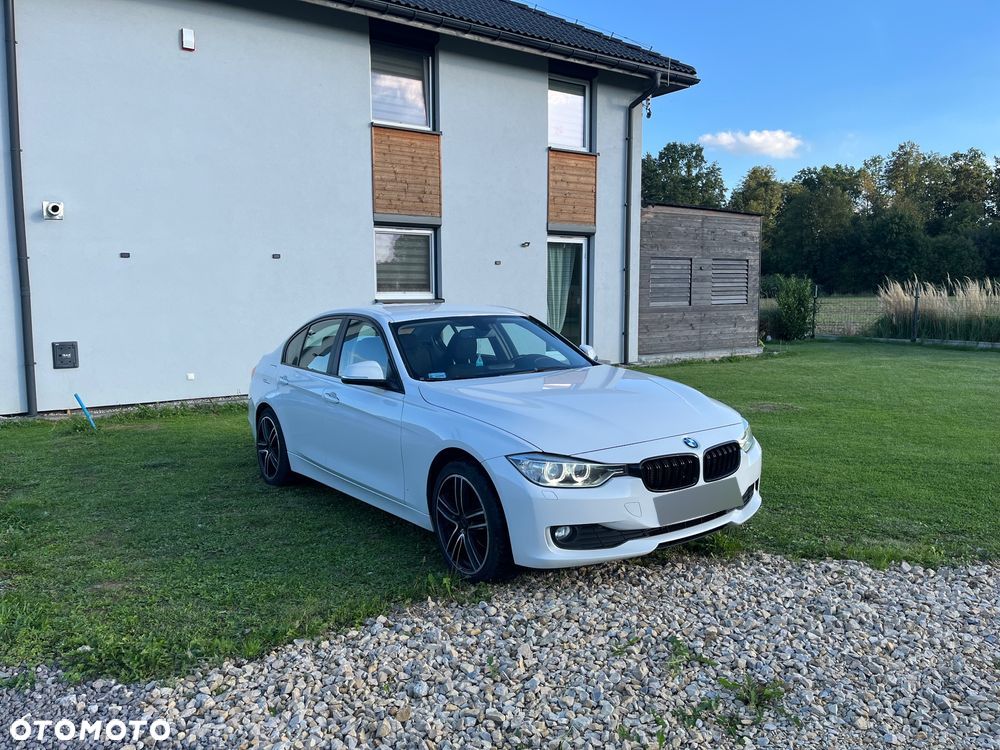 BMW Seria 3 316d - 1
