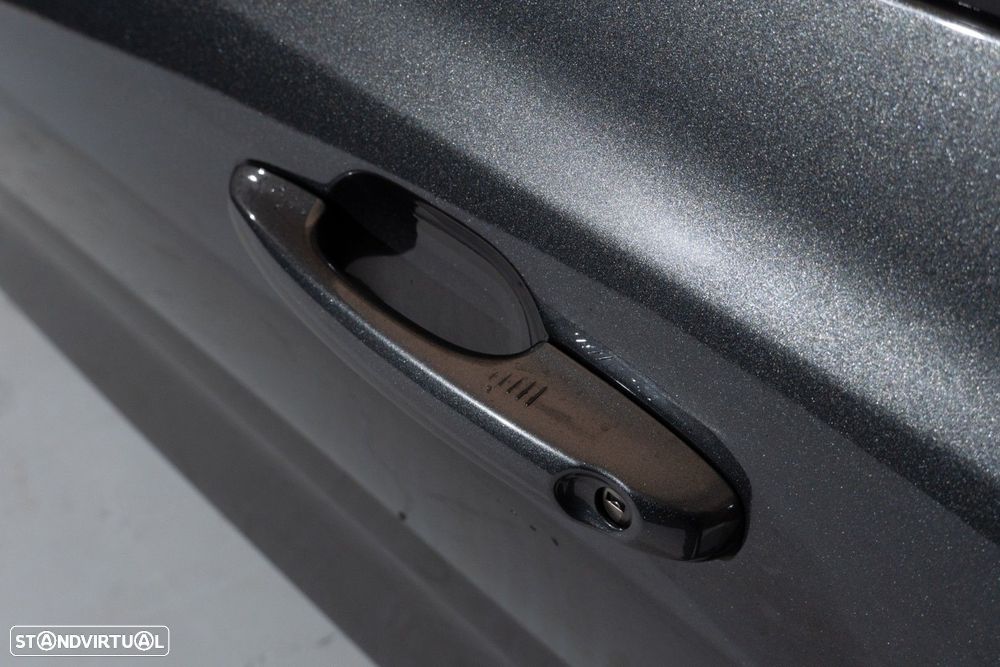 Ford Focus SW 1.5 TDCi EcoBlue ST-Line - 32