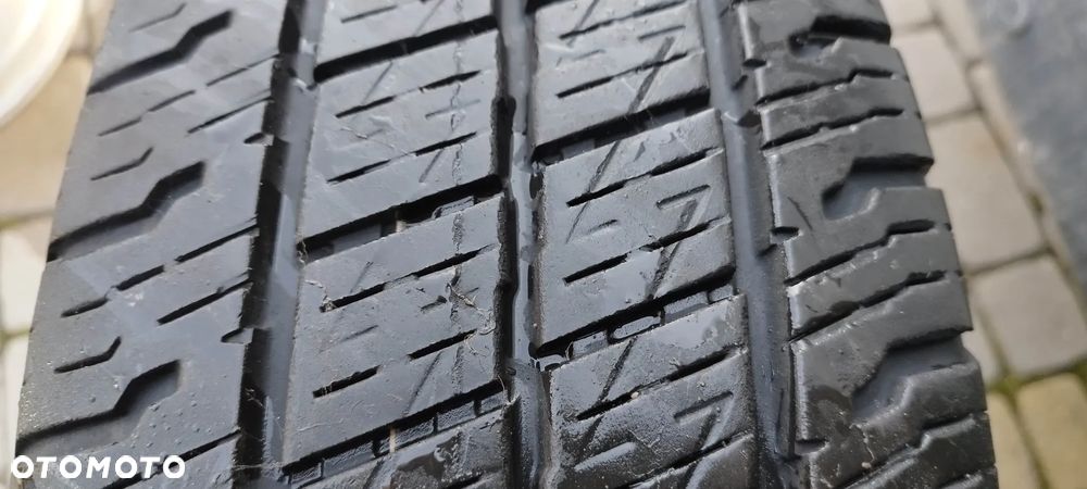 205/65/16 c uniroyal allseason maxx - 1
