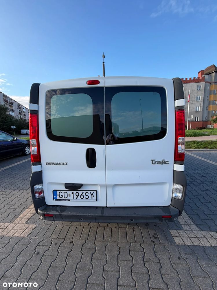 Renault TRAFIC - 6