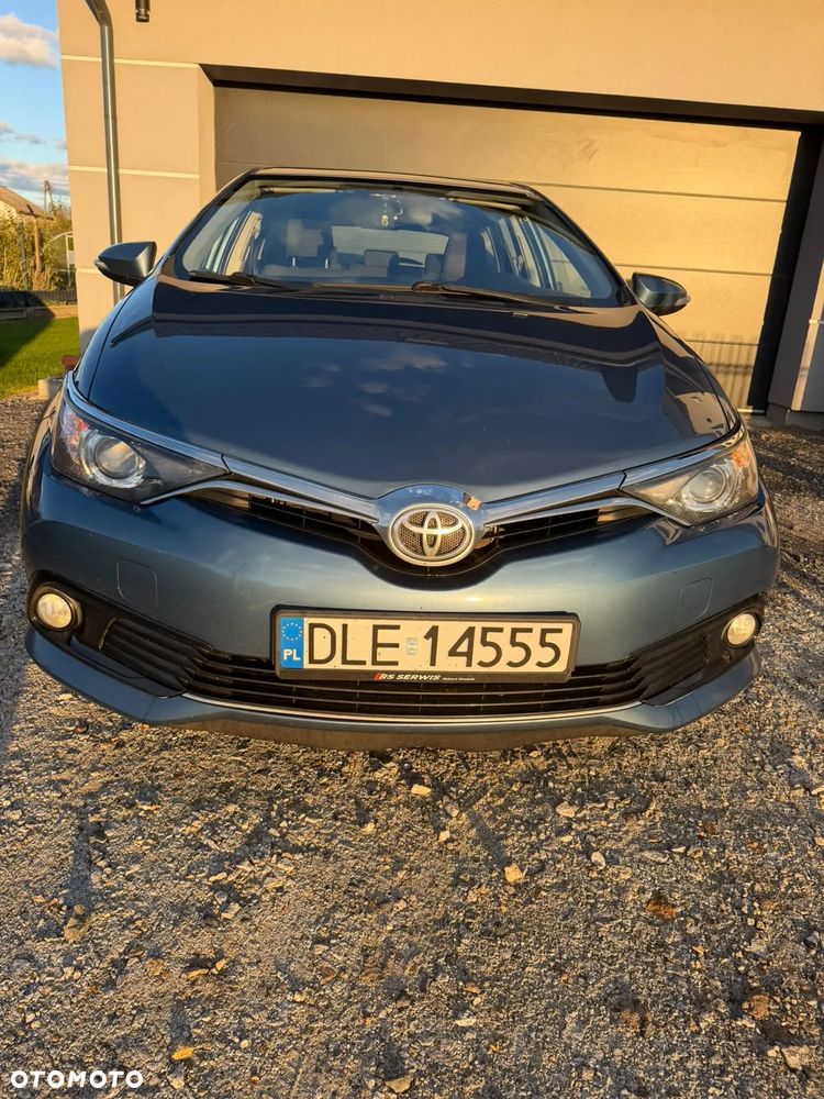 Toyota Auris - 5
