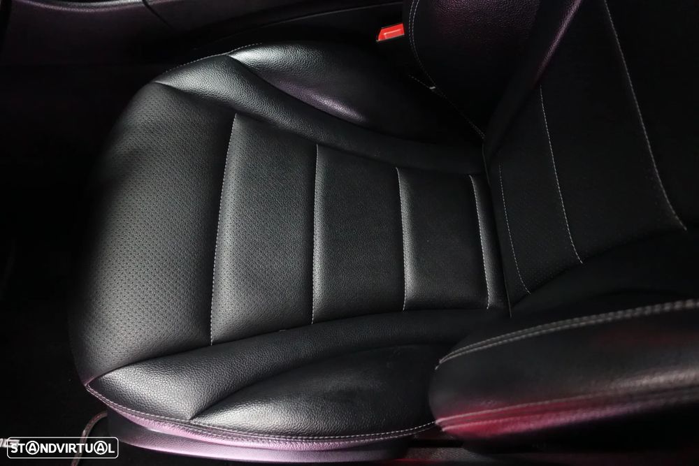 Mercedes-Benz C 350 e - 41