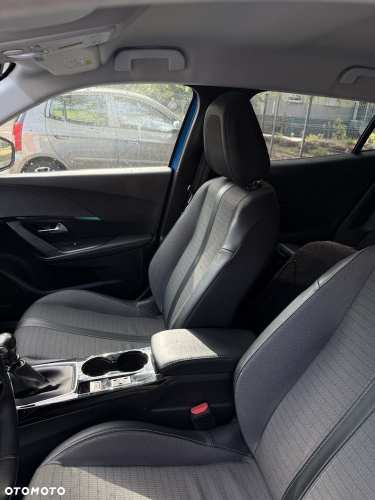 Peugeot 2008 1.5 BlueHDi GT S&S - 9