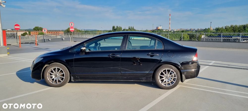 Honda Civic 1.8 Base - 2