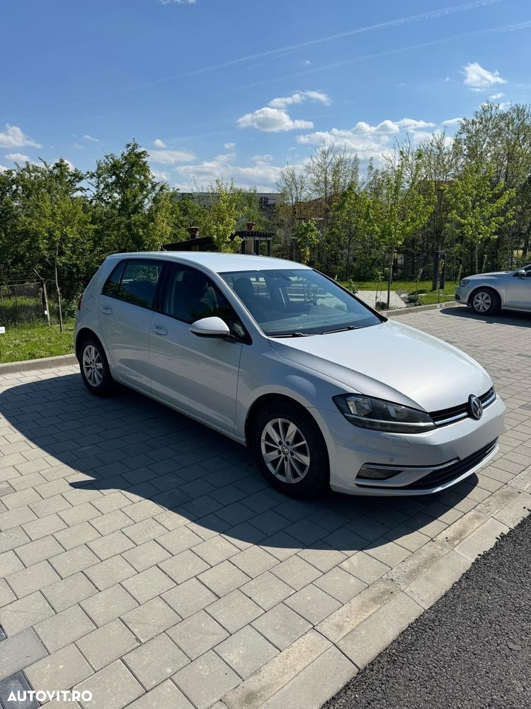 Volkswagen Golf 1.6 TDI Comfortline - 4