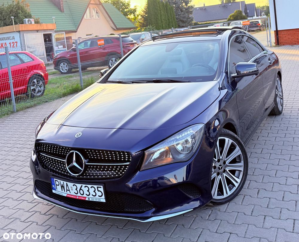 Mercedes-Benz CLA - 12