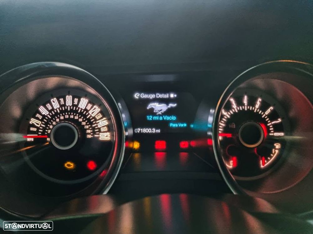 Ford Mustang - 15