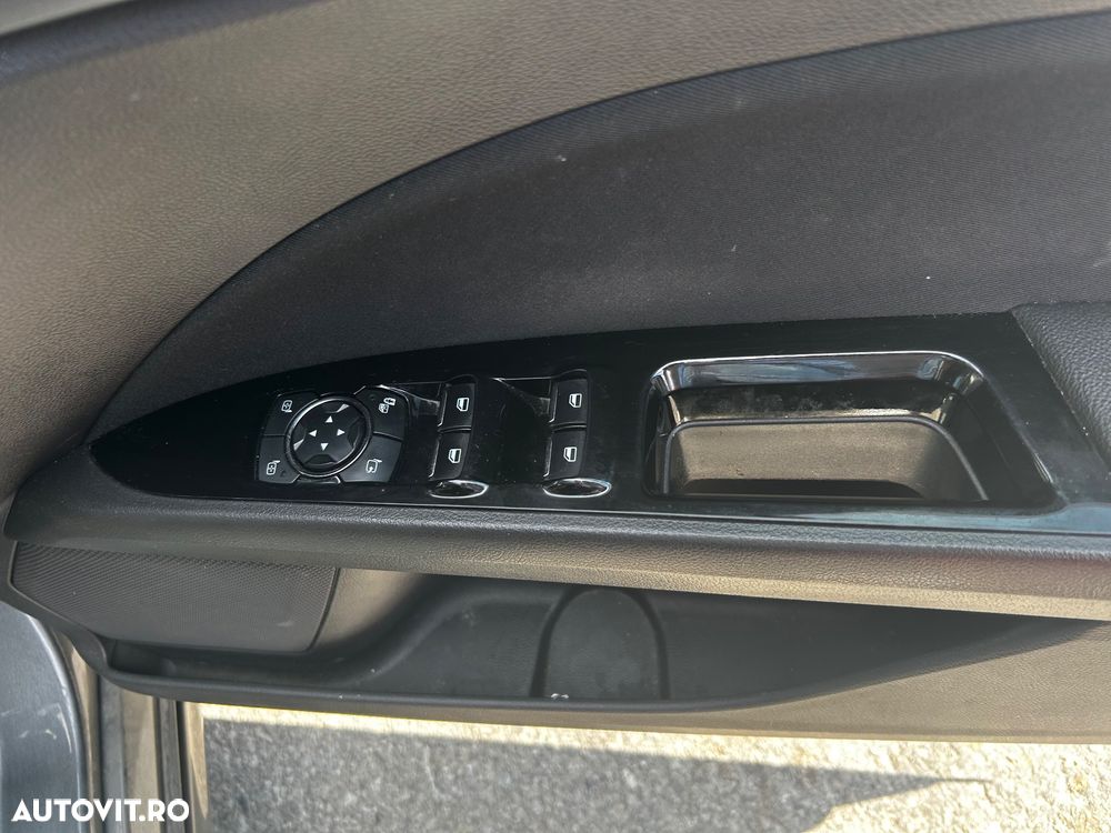 Ford Mondeo 2.0 EcoBlue Titanium - 15