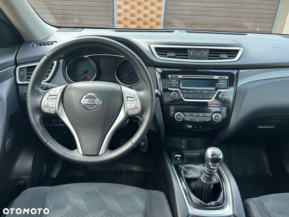 Nissan X-Trail 1.6 DIG-T N-Connecta 2WD - 17