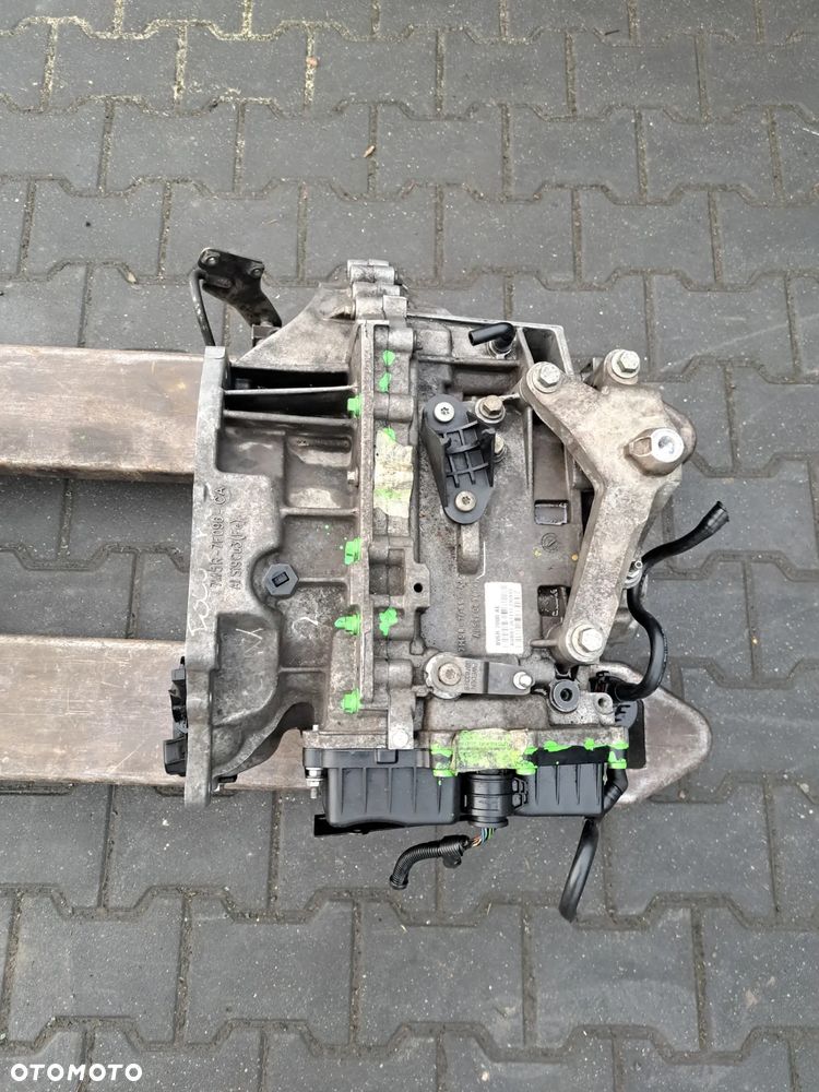 Skrzynia biegów automatyczna Ford Focus mk3 c-max mk2 powershift BV6R 7000 AE - 2
