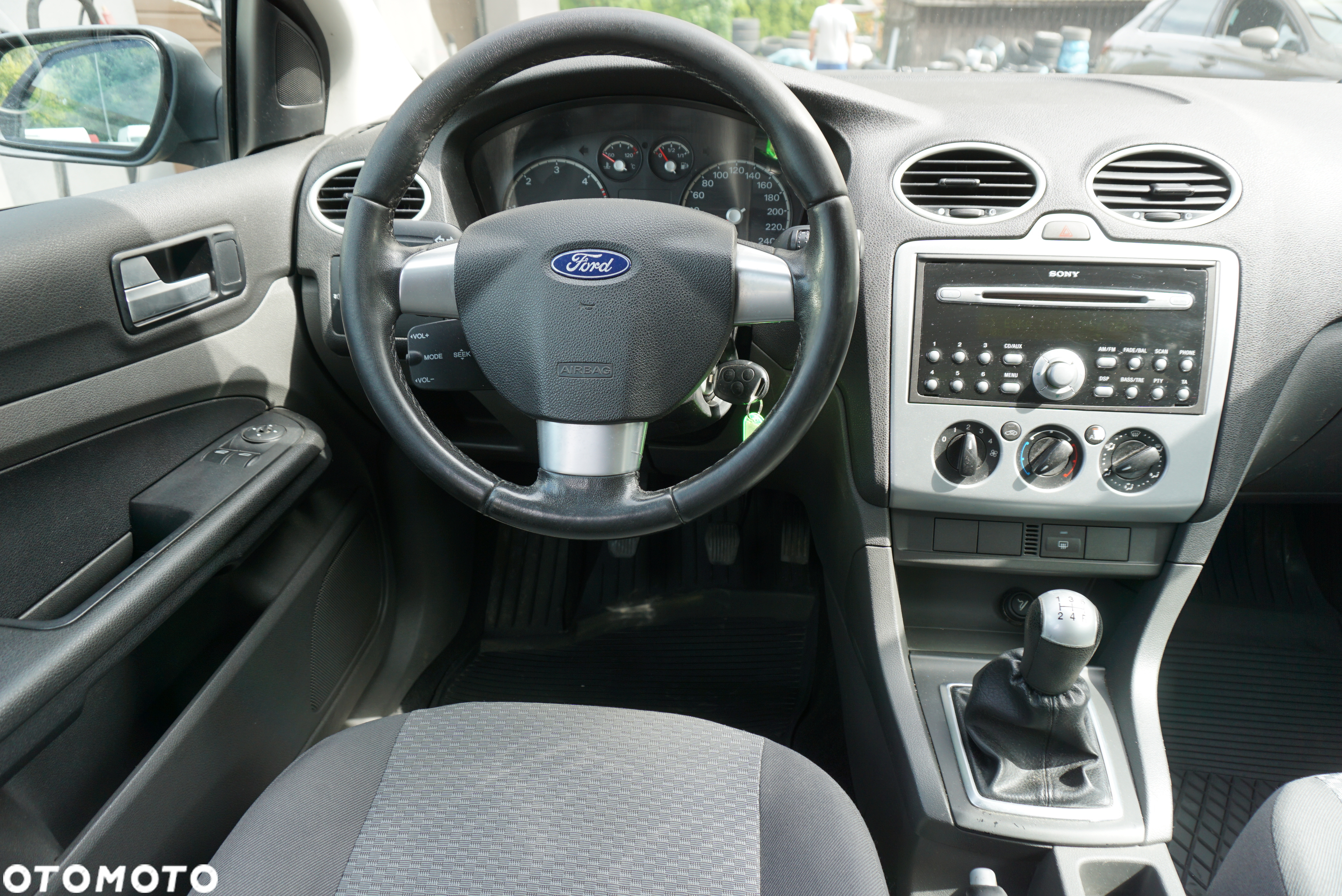 Ford Focus 1.6 TDCi Trend + - 13
