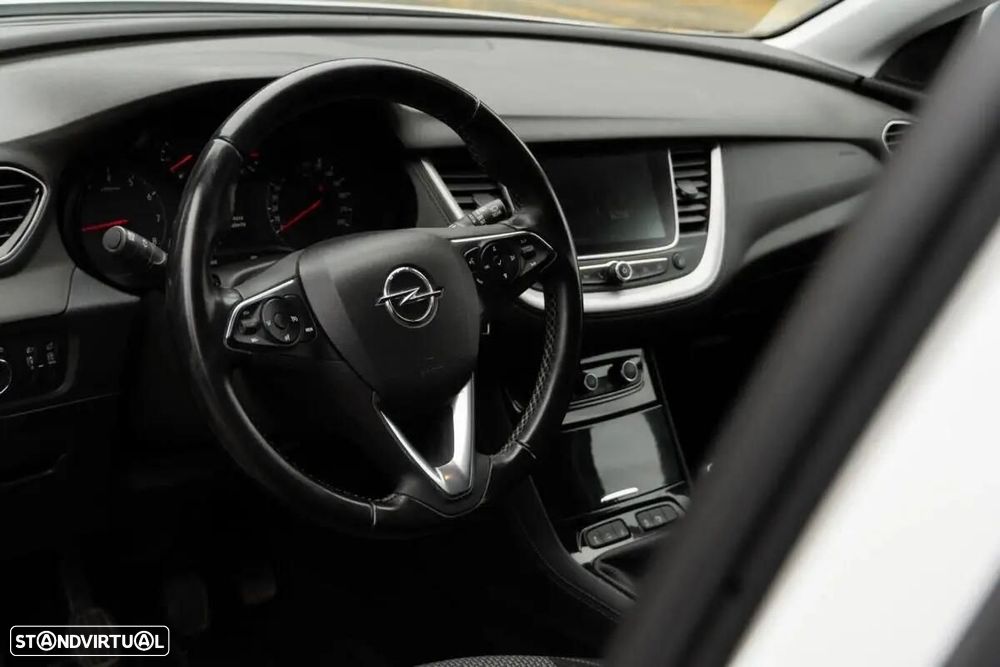 Opel Crossland X - 5