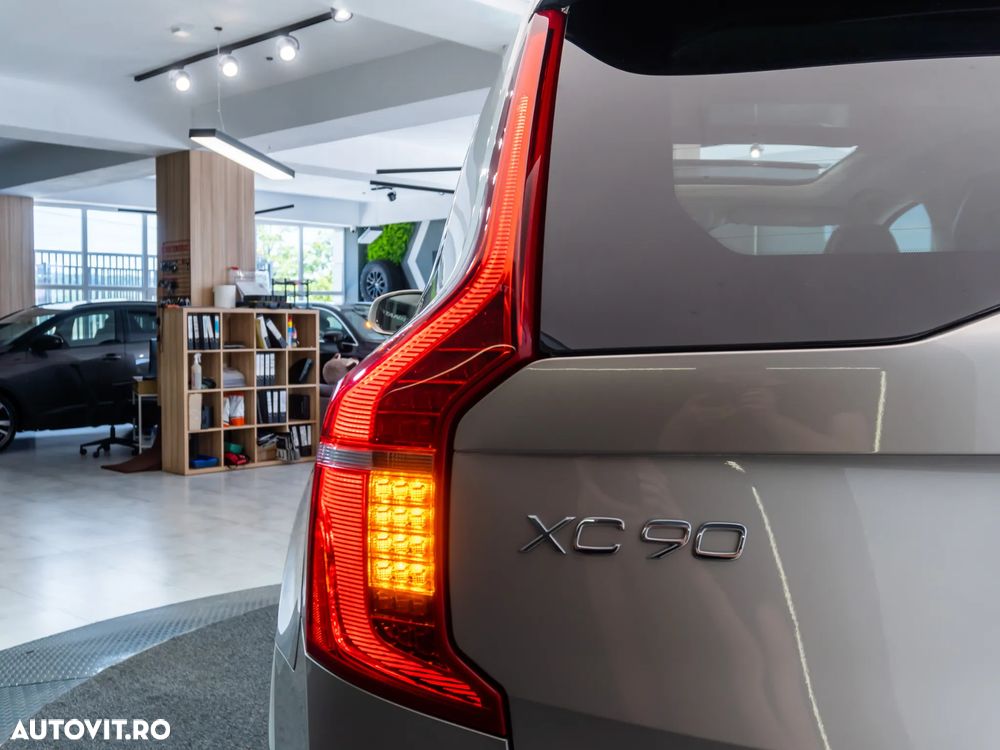 Volvo XC 90 Recharge T8 AWD Ultimate Bright - 11
